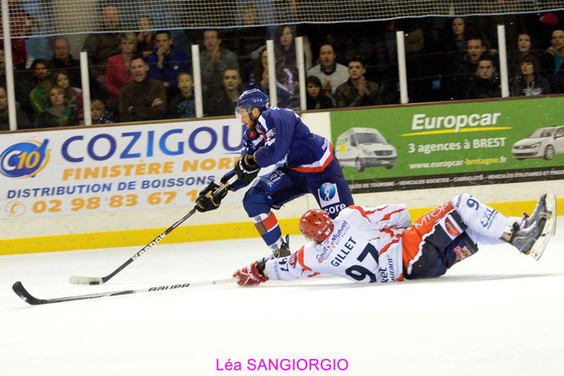 Brest  5 - 4 Lyon