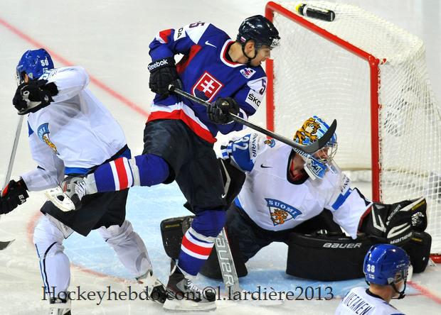 Finland 2 - 0 Slovakia