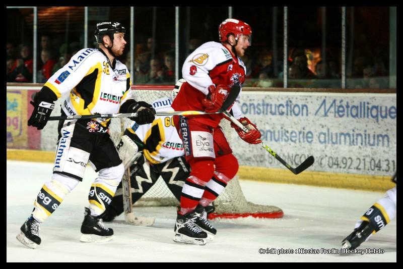Briançon  4 - 6 Rouen