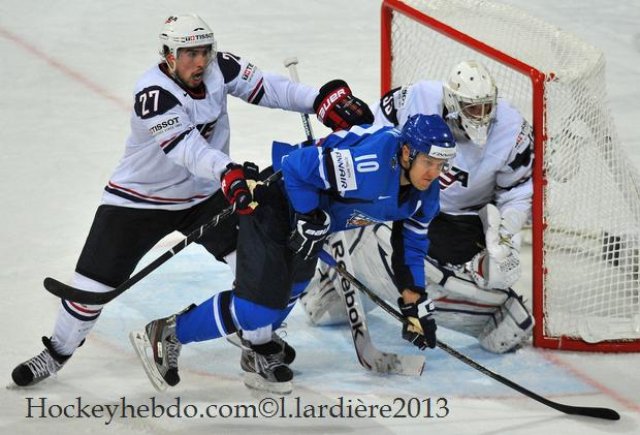 Photo hockey match Finland - United States of America le 08/05/2013