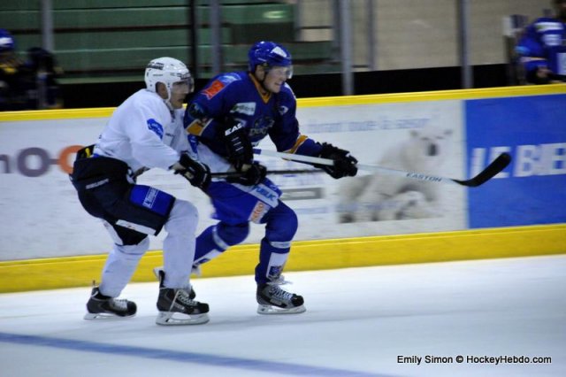 Photo hockey reportage Amicaux : Précision suisse