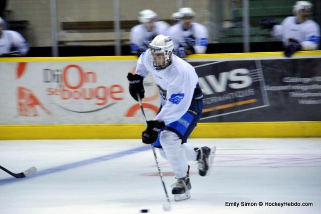 Photo hockey reportage Amicaux : Précision suisse