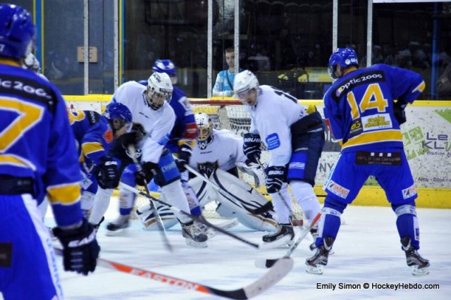 Photo hockey reportage Amicaux : Précision suisse