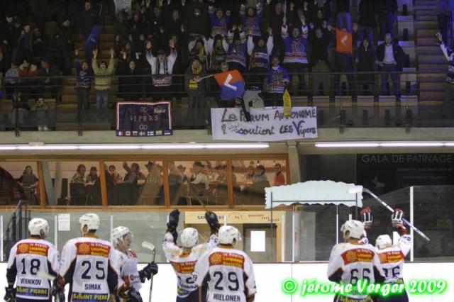 Photo hockey Attention la Section Démoniak arrive - Division 1 : Montpellier  (Les Vipers)