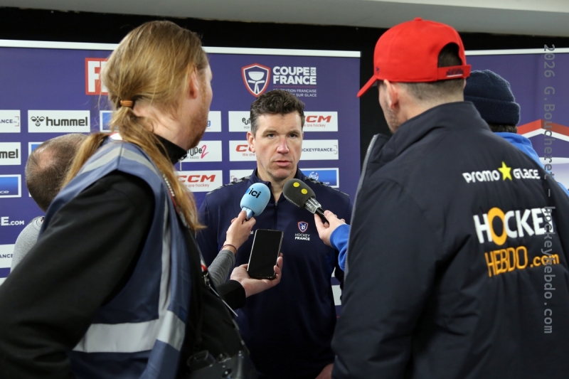 Photo hockey EDF : Entretien avec Cristobal Huet avant les JO 2026 - Jeux olympiques : France (Team France)