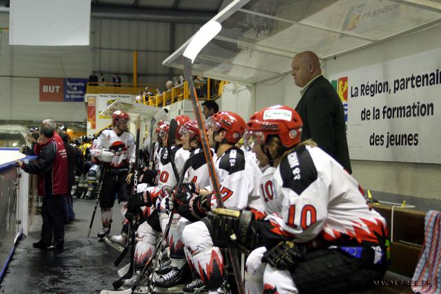 Photo hockey Frank Spinozzi, un Canadien à Neuilly - Division 1 : Neuilly/Marne (Les Bisons)