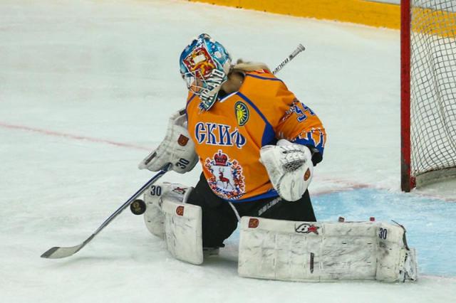Photo hockey Meeri Räisänen, gardienne de la Finlande - Hockey en Europe