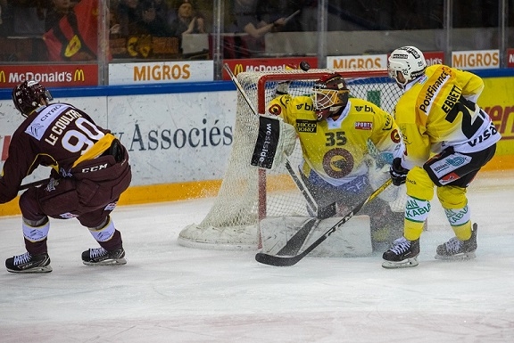 Photo hockey NL - Genève VS Bern : Réaction après match - Suisse - National League : Genève (Genève-Servette HC)