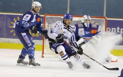 Photo hockey Un hockeyeur-écrivain sous les feux de la rampe - Division 1 : Montpellier  (Les Vipers)