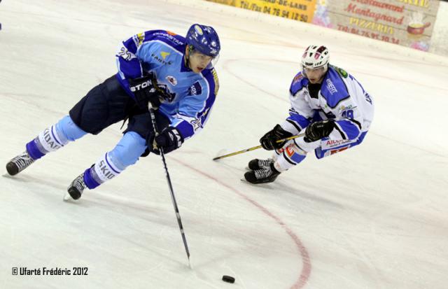 Photo hockey Canzanello arrête - Ligue Magnus : Villard-de-Lans (Les Ours)