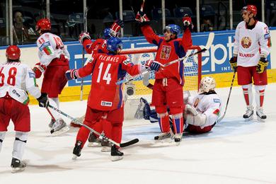 Photo hockey CM : Rép. Tchèque, Russie même combat - Championnats du monde