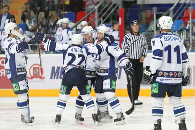 Photo hockey CMM : Le Dynamo sacré  - KHL - Kontinental Hockey League