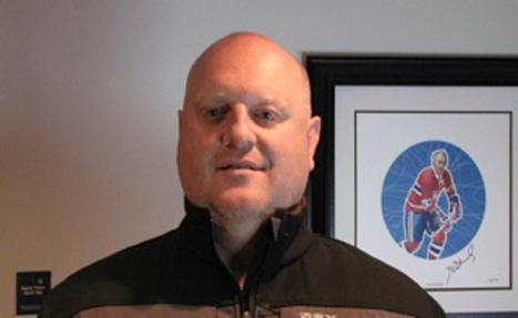 Photo hockey D1 : Un coach canadien à Neuilly - Division 1 : Neuilly/Marne (Les Bisons)