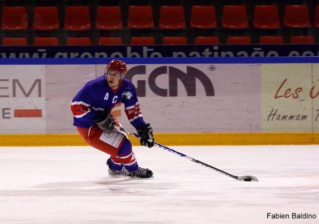Photo hockey D1 Montpellier : Un jeune défenseur arrive  - Division 1 : Montpellier  (Les Vipers)