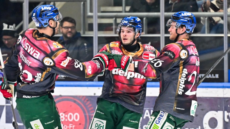 Photo hockey DEL : Encore plus près - Hockey en Europe