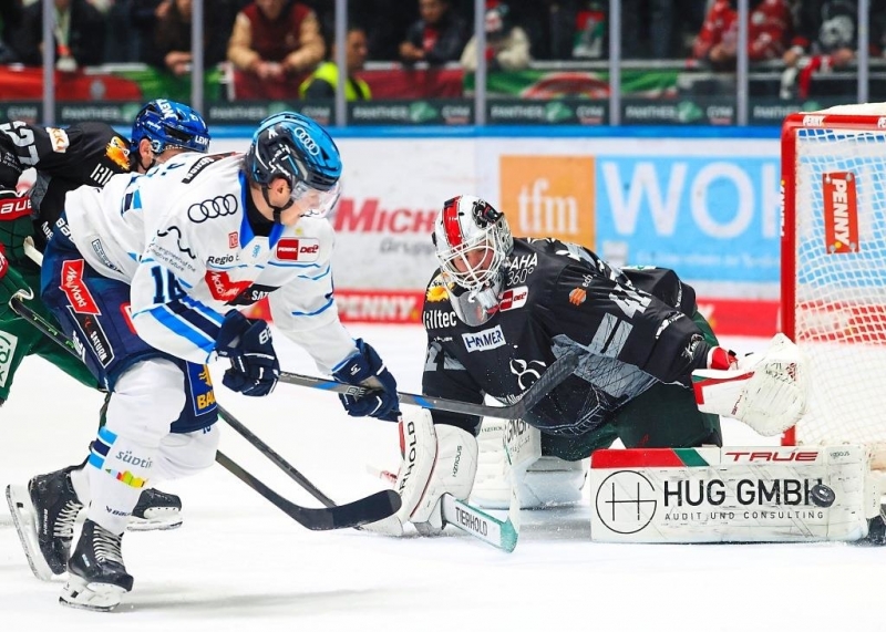 Photo hockey DEL : Et de six ! - Hockey en Europe