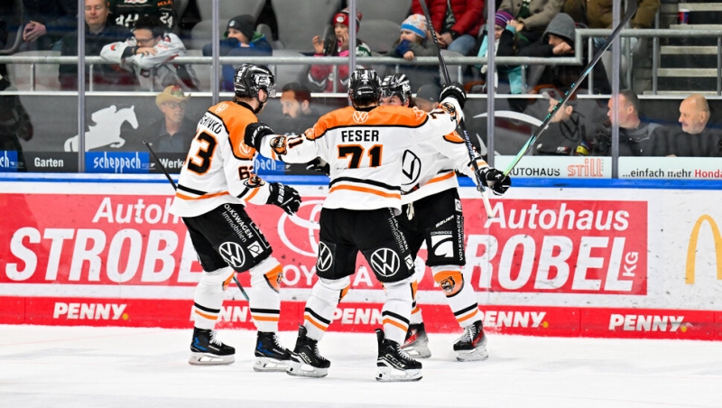 Photo hockey DEL : Le champion prend le bon wagon - Hockey en Europe