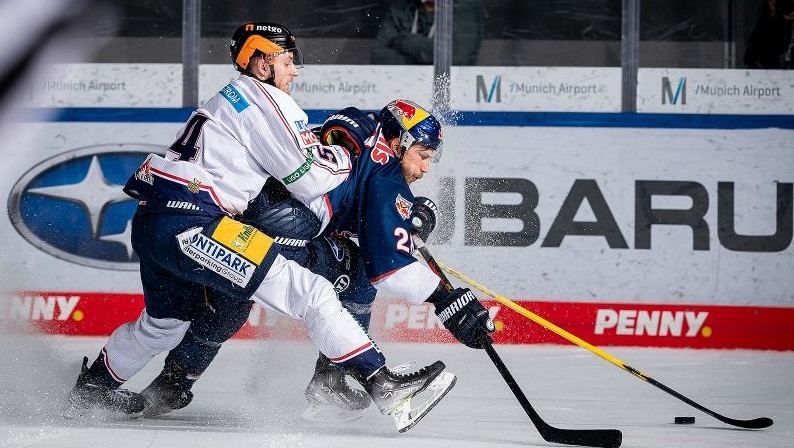 Photo hockey DEL : Les Eisbären égalisent - Hockey en Europe
