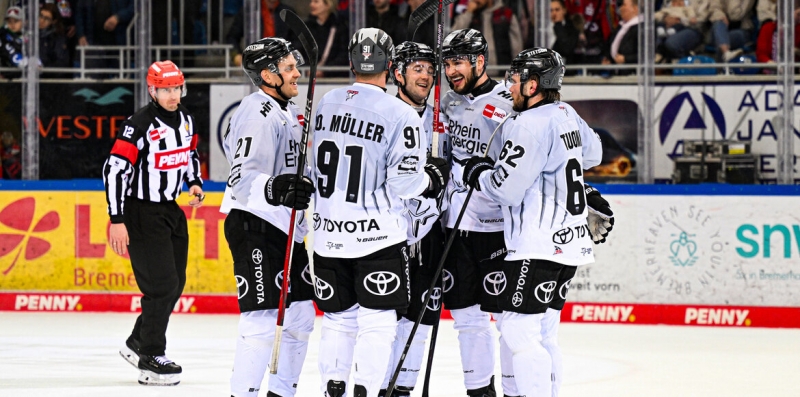 Photo hockey DEL : Serré et cartons - Hockey en Europe