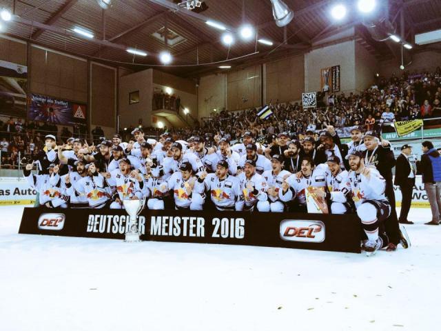 Photo hockey DEL: München Deutscher Meister - Hockey en Europe
