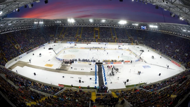 Photo hockey DEL Winter Game : Suspense et froid - Hockey en Europe