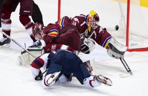 Photo hockey ET : Les frères ennemis - Hockey en Europe