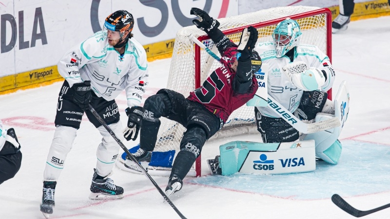 Photo hockey Extraliga : Sans trop d