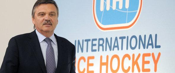 Photo hockey IIHF: René Fasel +4 - Autour du hockey