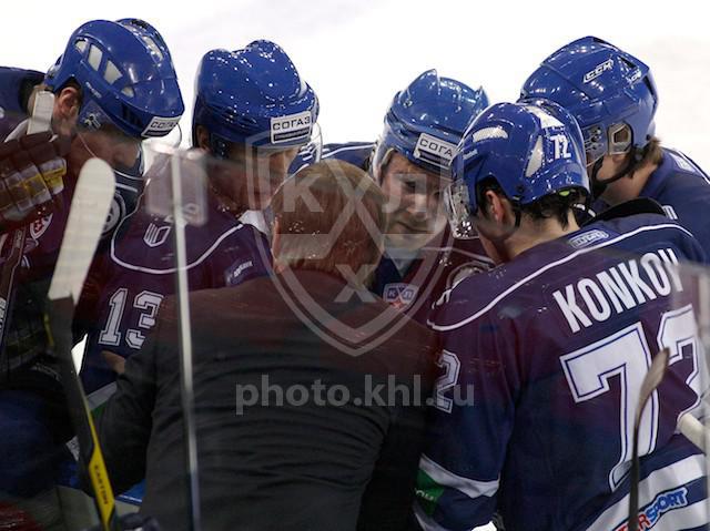 Photo hockey KHL : Arrêté net  - KHL - Kontinental Hockey League