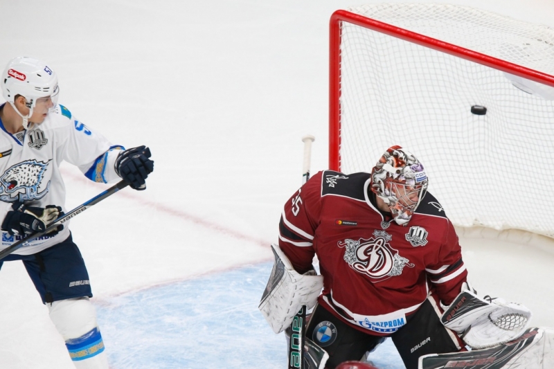 Photo hockey KHL : Astana de là que je m