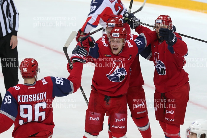 Photo hockey KHL : Bonne opération - KHL - Kontinental Hockey League