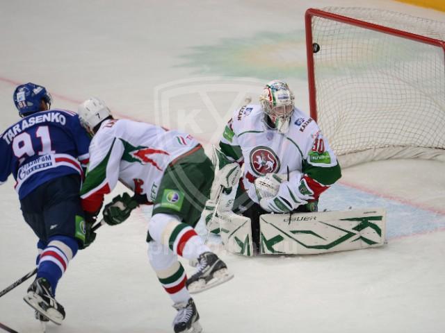 Photo hockey KHL : Force reste à l