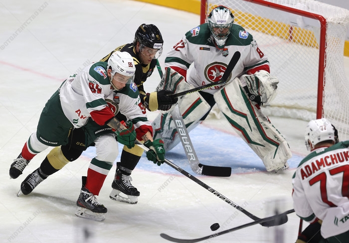 Photo hockey KHL : Kazan enflamme Dubaï - KHL - Kontinental Hockey League