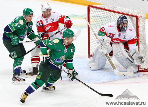 Photo hockey KHL : La course en tête - KHL - Kontinental Hockey League