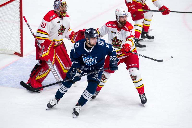 Photo hockey KHL : Le cuirassé abat le dragon - KHL - Kontinental Hockey League