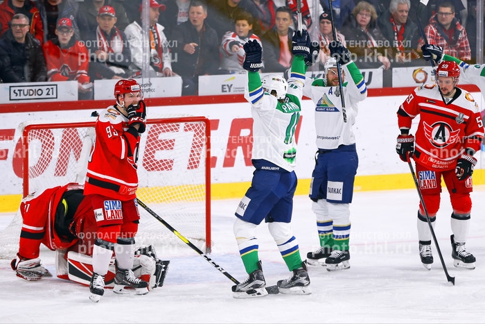 Photo hockey KHL : Le deuxième tour s