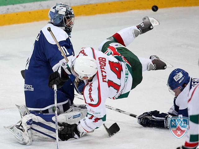 Photo hockey KHL : Le Dynamo à l