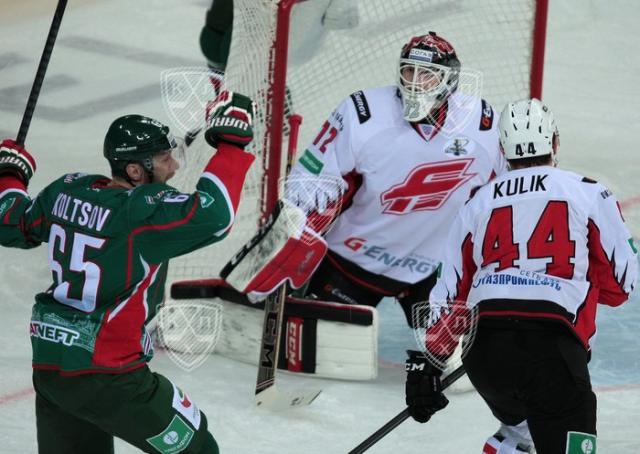 Photo hockey KHL : Le fer gèle en Sibérie - KHL - Kontinental Hockey League