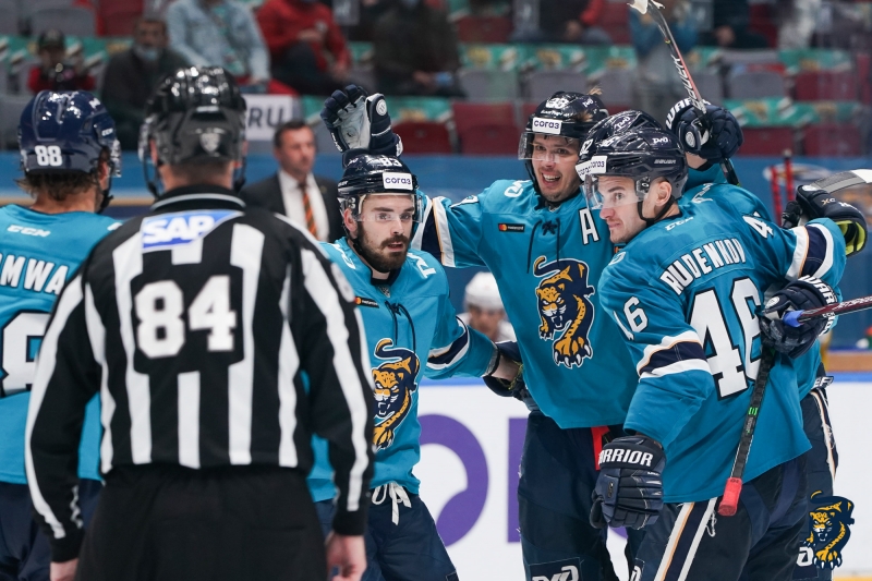 Photo hockey KHL : Le Leopard se réveille - KHL - Kontinental Hockey League