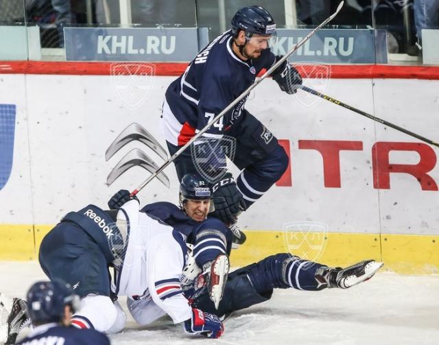 Photo hockey KHL : Le réveil de l
