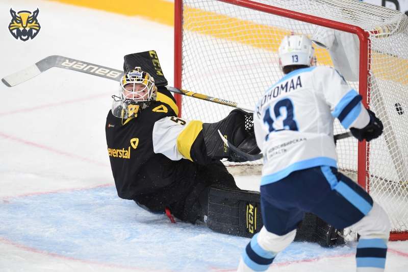 Photo hockey KHL : Le soleil se lève à l