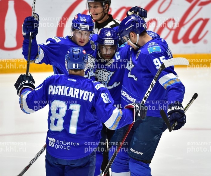 Photo hockey KHL : Les crocs de la panthère - KHL - Kontinental Hockey League