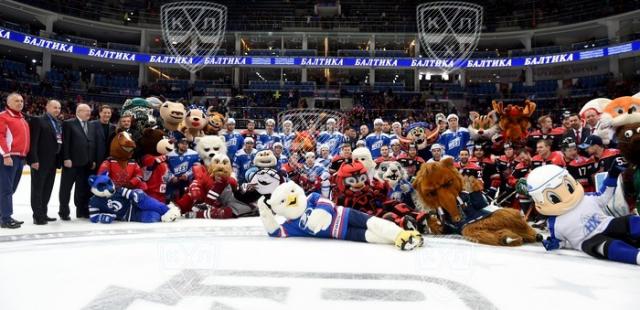 Photo hockey KHL : Match pléthorique - KHL - Kontinental Hockey League