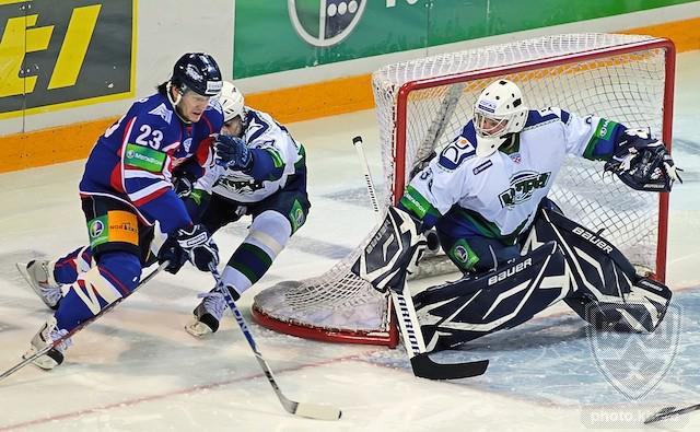 Photo hockey KHL : Omsk et K-M dans le pétrin - KHL - Kontinental Hockey League