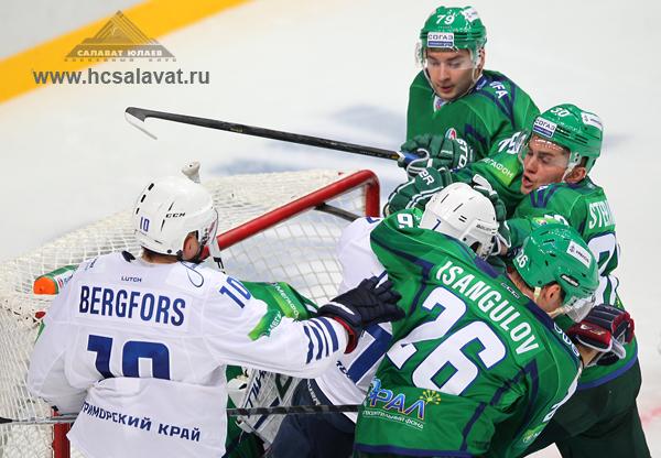 Photo hockey KHL : Orient, réveille-toi ! - KHL - Kontinental Hockey League