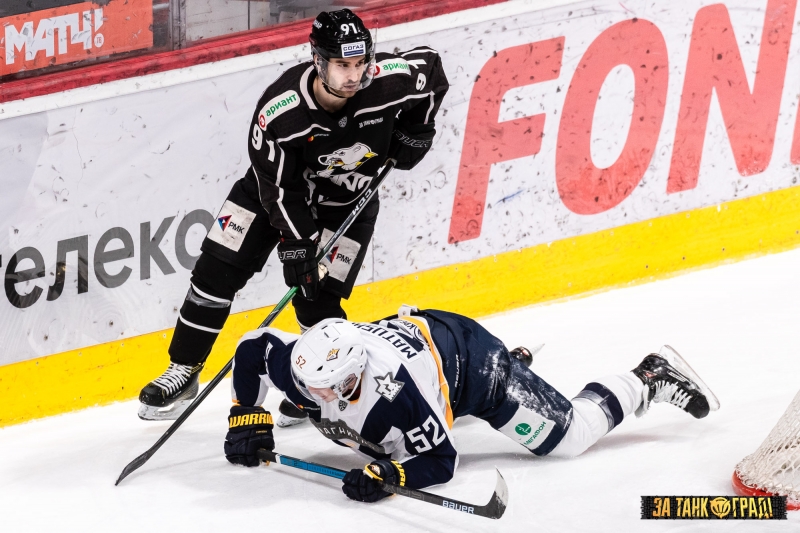 Photo hockey KHL : Pas enterré - KHL - Kontinental Hockey League