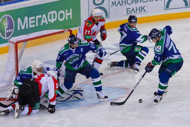 Photo hockey KHL : Petit à petit l