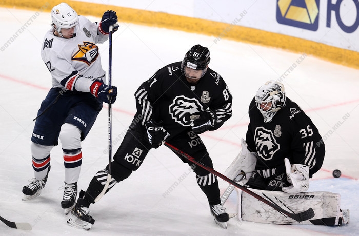 Photo hockey KHL : Serré - KHL - Kontinental Hockey League