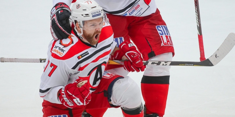 Photo hockey KHL : Stéphane Da Costa au Lokomotiv  - KHL - Kontinental Hockey League