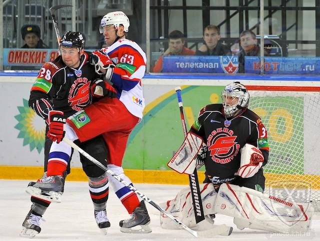 Photo hockey KHL : Suspens et intensité - KHL - Kontinental Hockey League